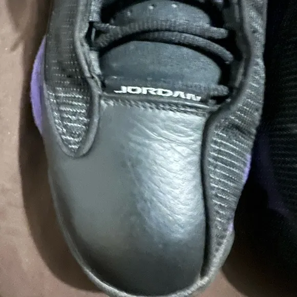 Black and Purple Basketball Sneakers with Suede Finish Jordan 13 Court Purple