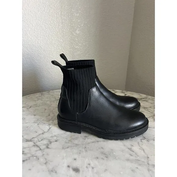 Blondo Hallie Chelsea Boots Size 6 M Black Leather Waterproof Pull On