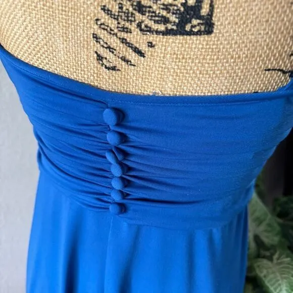 Blue V-Neck Dress with Ruched Waist - Fits Size M, Minor Flaws (Snags/Pilling)