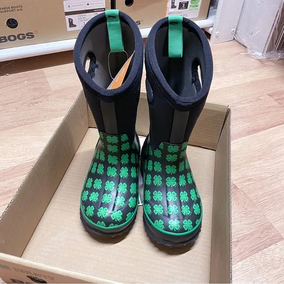 Bogs Kids Black Multi Classic 2 Clovers Boots
