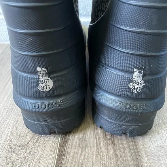 Bogs Neo Classic Rainbow Black Leopard Boots 72930 Youth Size 5