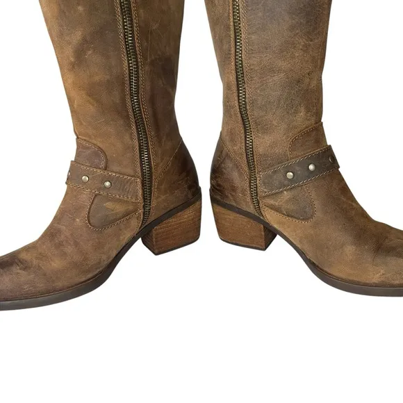 Born Alize Double Zip Taupe Distressed Boots Size 6.5