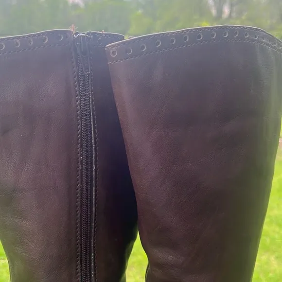 Born Brown Heeled Leather Boots Classic Style