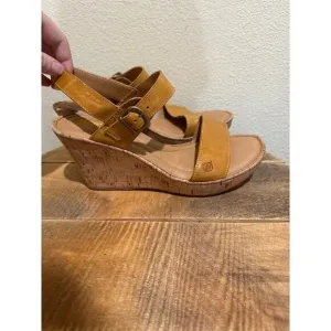 Born Lenore Platform Wedge Leather Sandals size 11 New