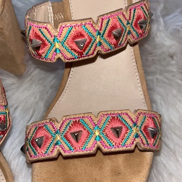 Botkier Gigi Sandals Suede Embellished Pink Studded Block Heel Sz 8
