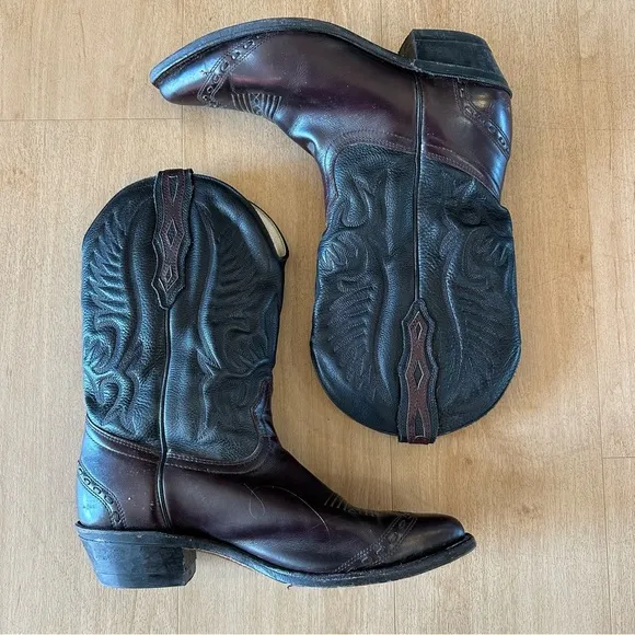Boulet Pointed Toe Black Burgundy Leather Sole Made in Canada Cowboy Boots