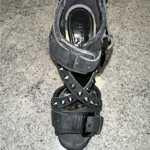 Burberry Leather Studded Accents Black Women's Sandals size 39, US9