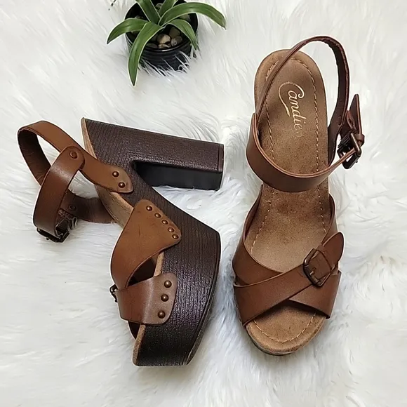 Candie's | Faux Leather Criss Cross Ankle Strap Platform Sandals