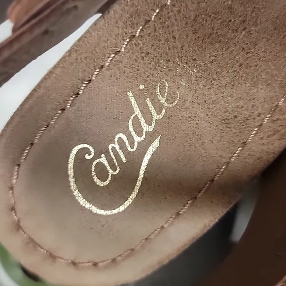 Candie's | Faux Leather Criss Cross Ankle Strap Platform Sandals