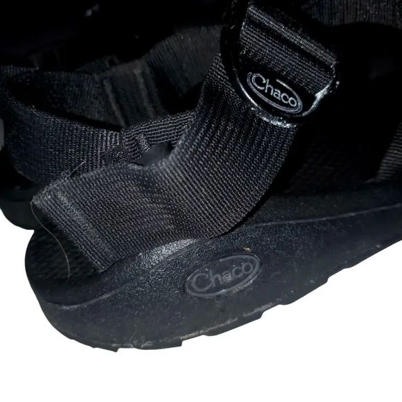 CHACO Black Mega Z Cloud Strappy Buckle Performance‎ Sport Sandal Men's Size 9
