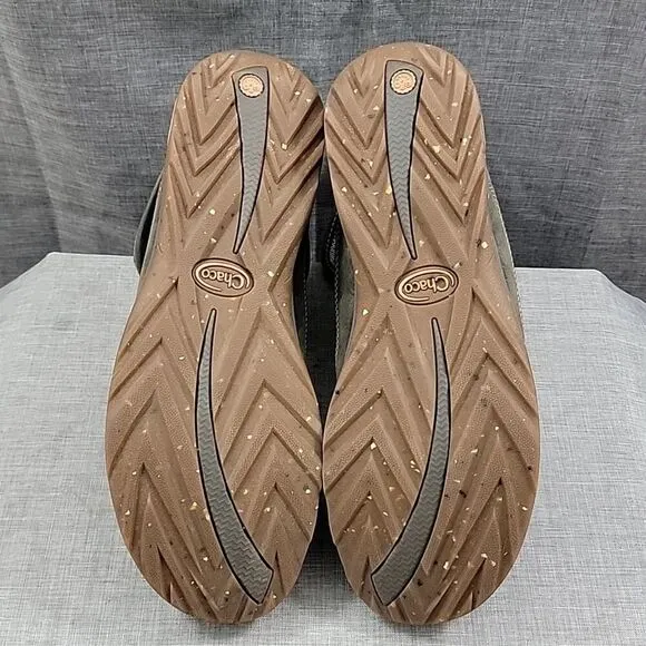 Chaco Boots Womens Barbary Chukka Waterproof Gray Hiking Boot Lace Up SZ 10.5