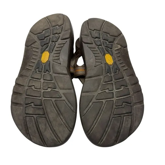 Chacos Men's Brown Sandals Size 8