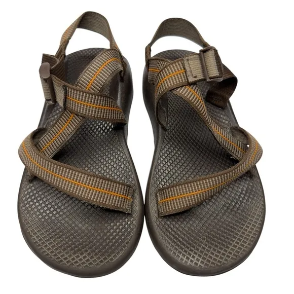 Chacos Men's Brown Sandals Size 8