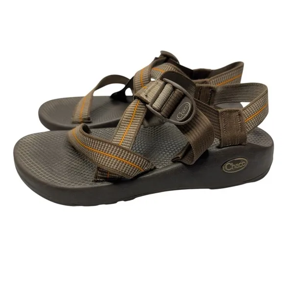Chacos Men's Brown Sandals Size 8