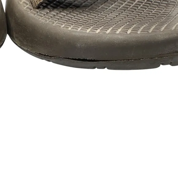 Chacos Men's Brown Sandals Size 8