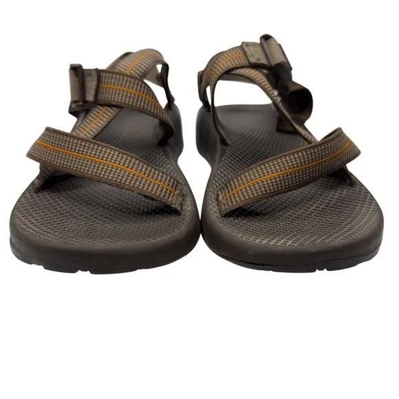 Chacos Men's Brown Sandals Size 8