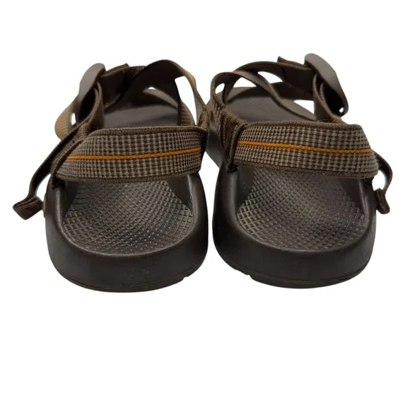 Chacos Men's Brown Sandals Size 8
