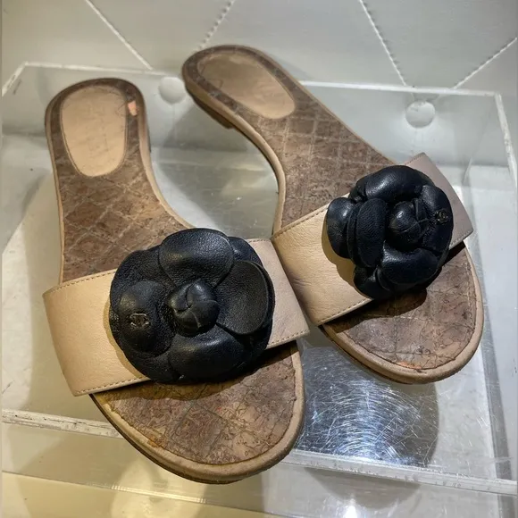 CHANEL camellia sandals leather sz 38.5 made in italy good condition