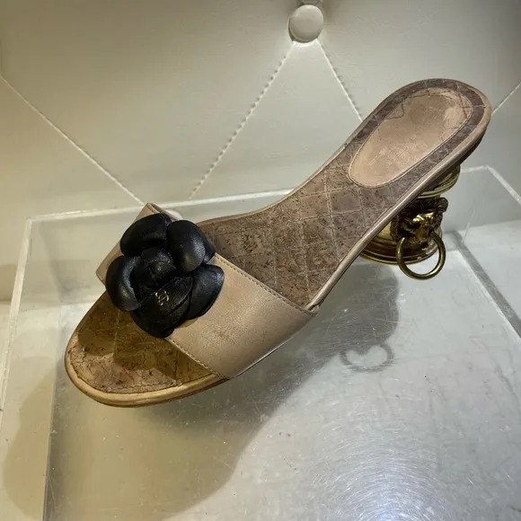 CHANEL camellia sandals leather sz 38.5 made in italy good condition