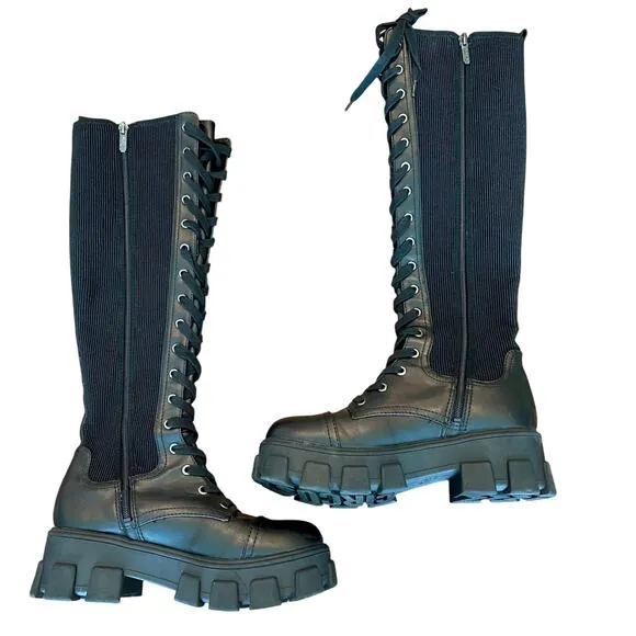 Circus by Sam Edelman Dinah Lace-Up Lug Sole Combat Boots Black size 8