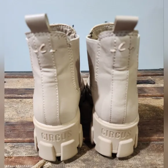 Circus NY by Sam Edelman Beige Chunky Darielle Platform Y2K Chelsea Boots.