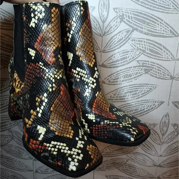 Circus Sam Edelman Boots Chunky Lolita Snakeskin