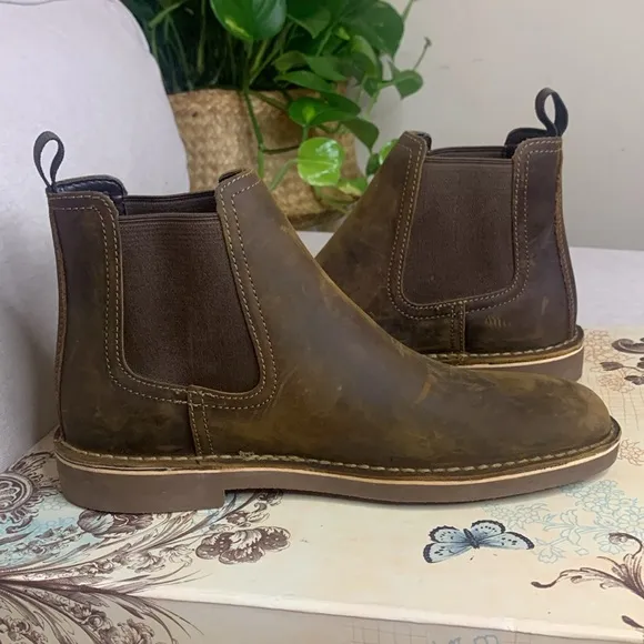 Clarks Brown Chelsea Boots Suede Ankle