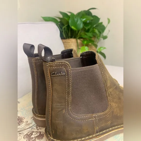 Clarks Brown Chelsea Boots Suede Ankle