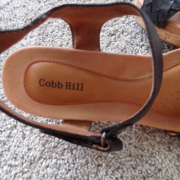 Cobb Hill black leather sandals 10