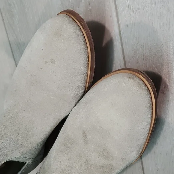 Coconuts By Matisse Women Pronto Ankle Suede Heels boots sz 6M