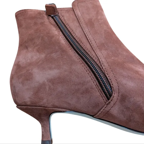Cole Haan Marcy Chelsea Pointed Toe Boots Suede Size 6