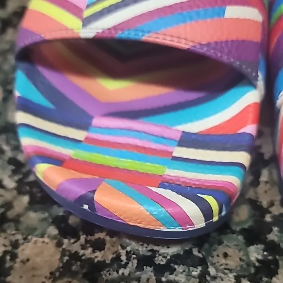 Colorful Chevron Flip-Flop Sandals with Thick Sole