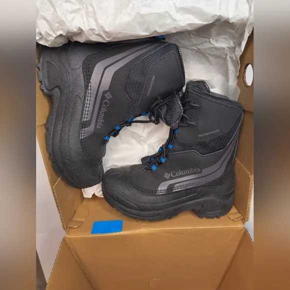 Columbia Black Waterproof Hiking Boots