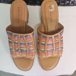Comfortiva Women's Multicolor Woven Leather Sandals New!