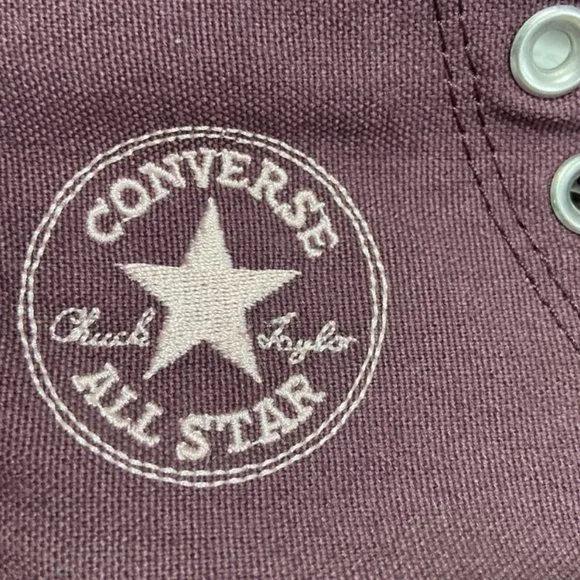 Converse All Star high tops sneakers teen girls size 7 pink purple sporty skater