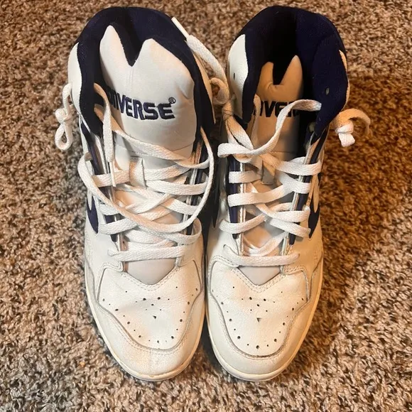 Converse High Top Basketball Shoes Sneakers Athletic White Blue