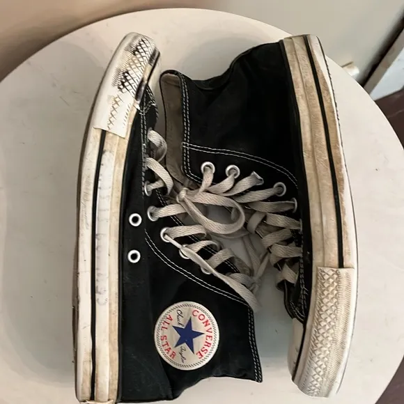 Converse Original High Top Sneakers Black White Unisex 6.5 Men/ 8.5 Women's