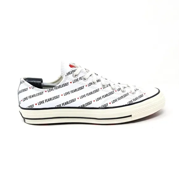 Converse Sneakers Mens 10 Love Fearlessly Low Top Lace Up Black White Skater