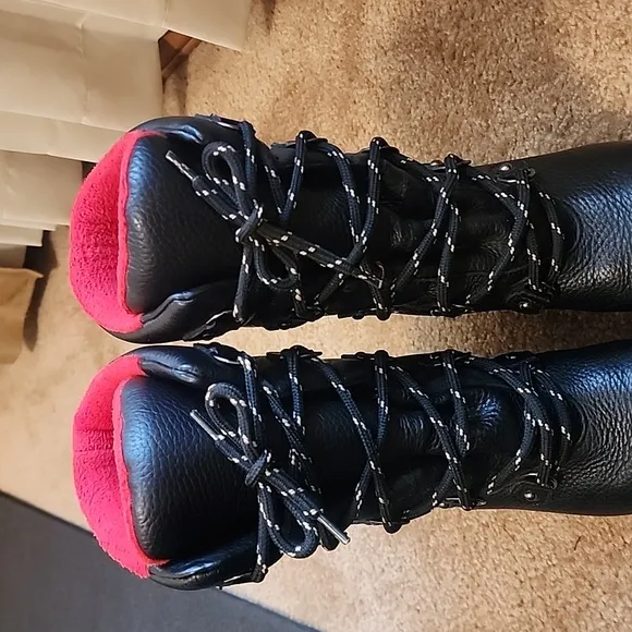 Cougar Wedgy Pillow Waterproof Boots
