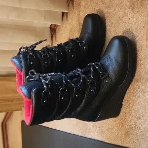Cougar Wedgy Pillow Waterproof Boots