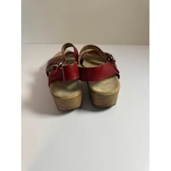 Dansko Red Leather Wedge Sandals Strappy Comfort Casual Shoes Size 41