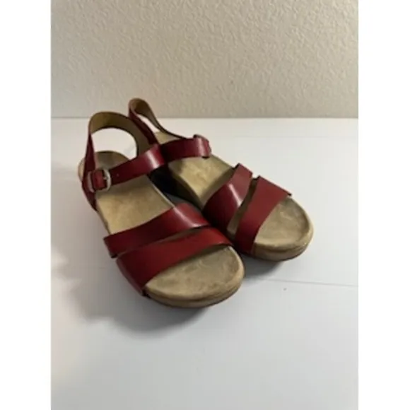 Dansko Red Leather Wedge Sandals Strappy Comfort Casual Shoes Size 41