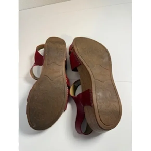 Dansko Red Leather Wedge Sandals Strappy Comfort Casual Shoes Size 41