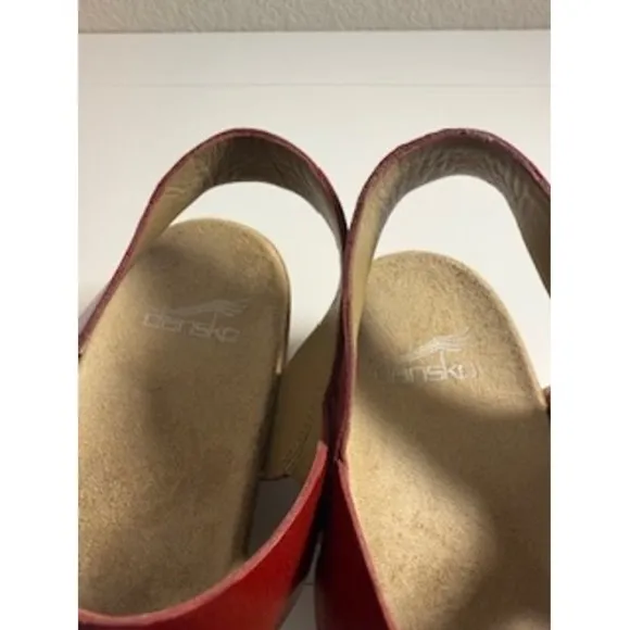 Dansko Red Leather Wedge Sandals Strappy Comfort Casual Shoes Size 41