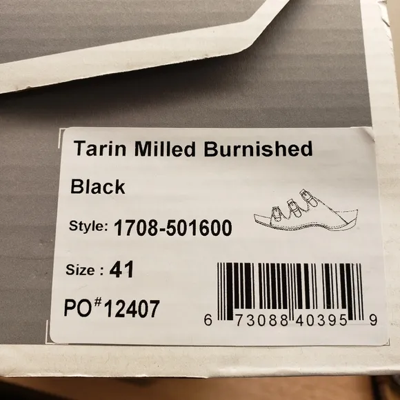 Dansko Tarin – Black Milled Burnished Leather Sandals