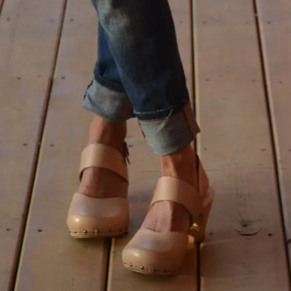 DANSKO Thea Nude Taupe Studded Clog Leather Sandals Cut Out Heels Euro 41