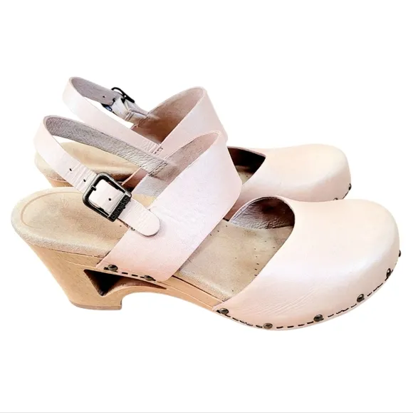 DANSKO Thea Nude Taupe Studded Clog Leather Sandals Cut Out Heels Euro 41