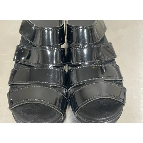 Dansko Women Black Patent Leather Comfortable Sandal Shoe Size 9.5