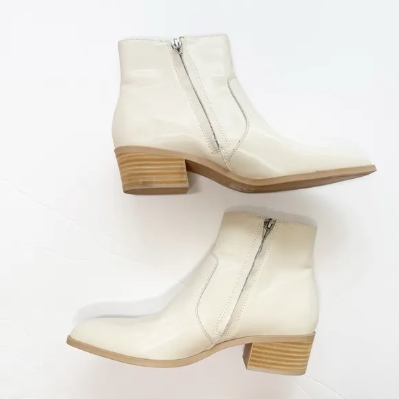 Dolce‎ Vita Azyan Ivory Leather Ankle Boots 9.5