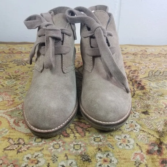 Dolce Vita beige suede chunky ankle boots